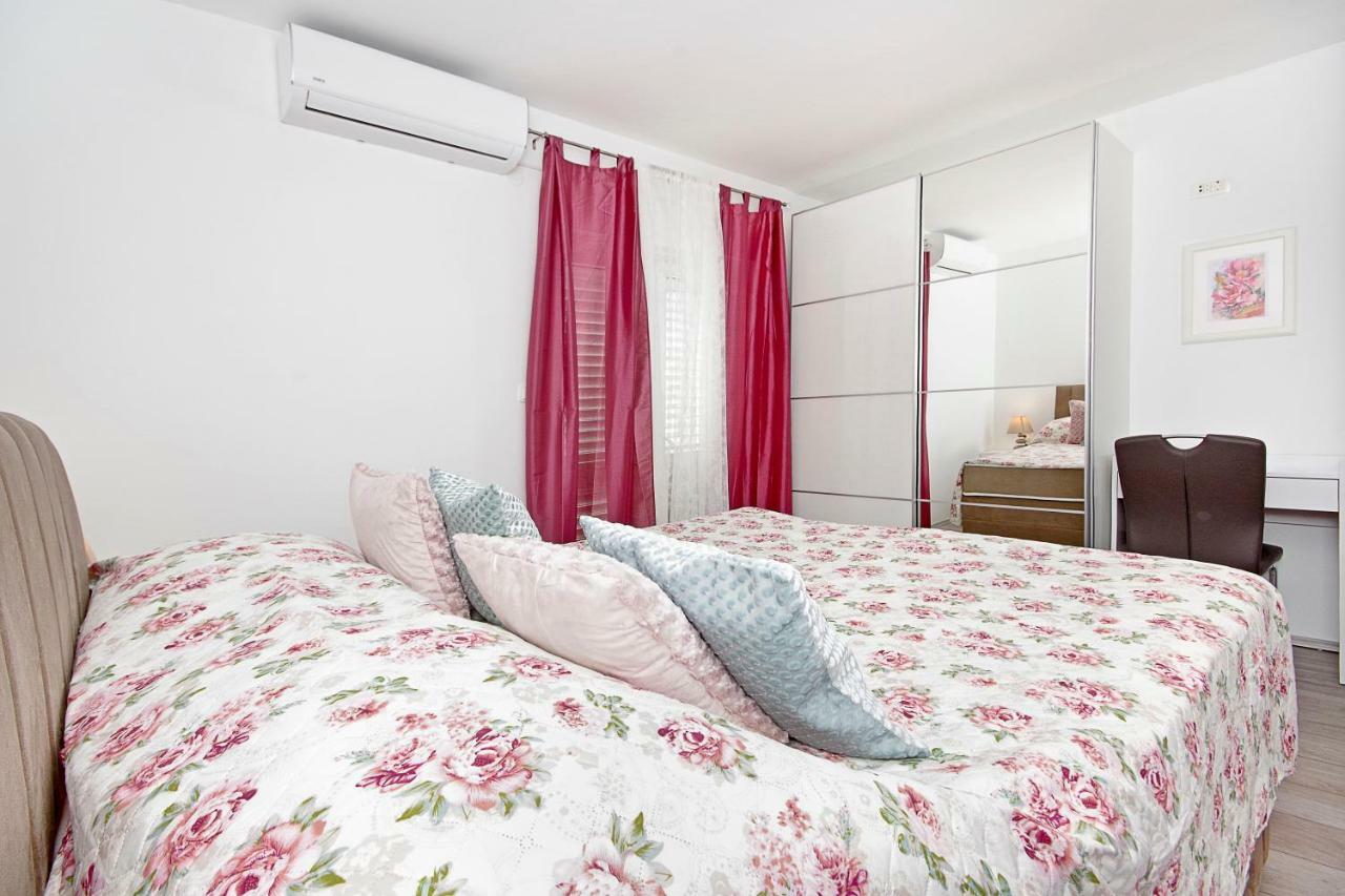 Apartment Mira Makarska Exterior foto